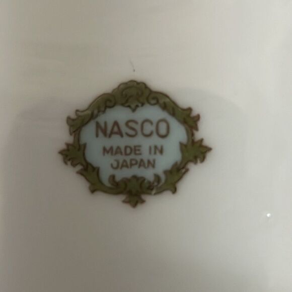 NASCO Yellow Hibiscus Leaf Shape Trinket Dish Plate w/Gold Trim  Japan - Picture 4 of 6